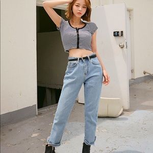 CHUU Semi-Beggy Style Mom Jean